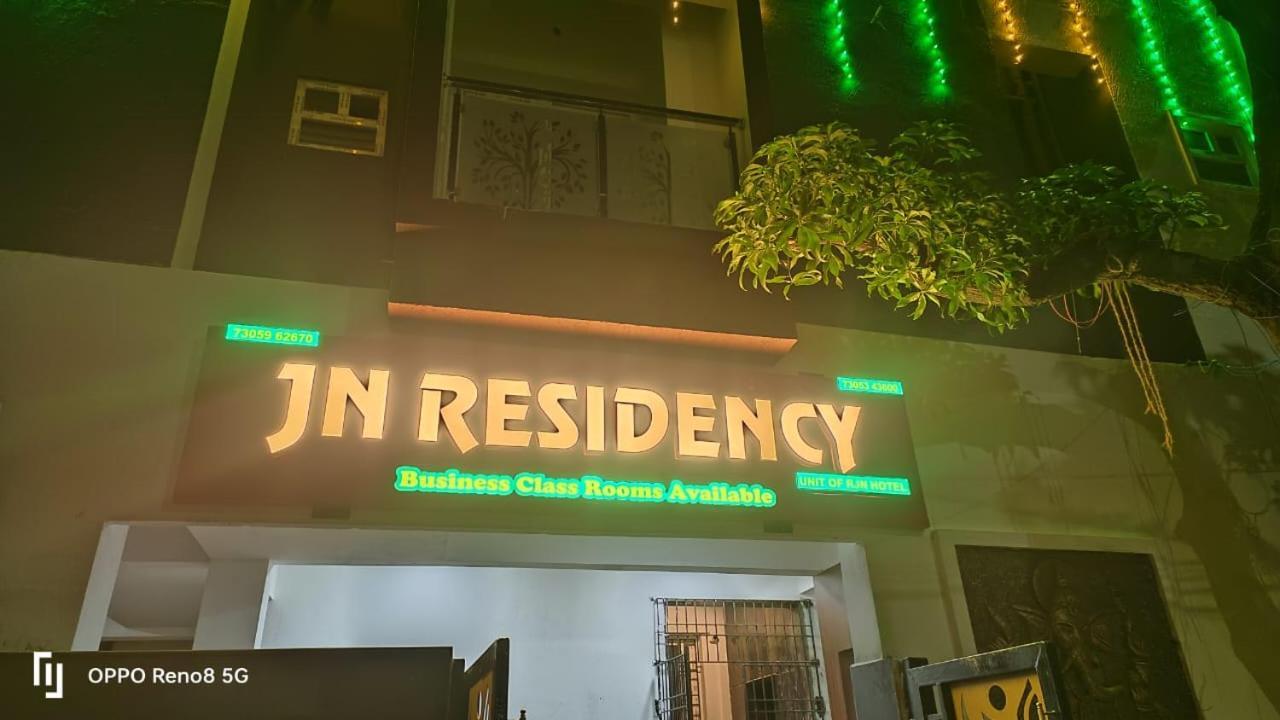 Jn Residency Perungudi Bed & Breakfast Chennai Dış mekan fotoğraf